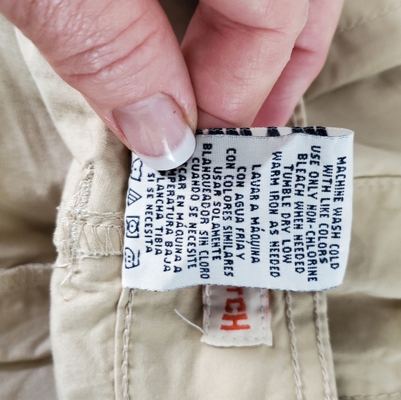 Faded Glory Khaki Stretch Shorts NWT Size 18 - Picture 5 of 5